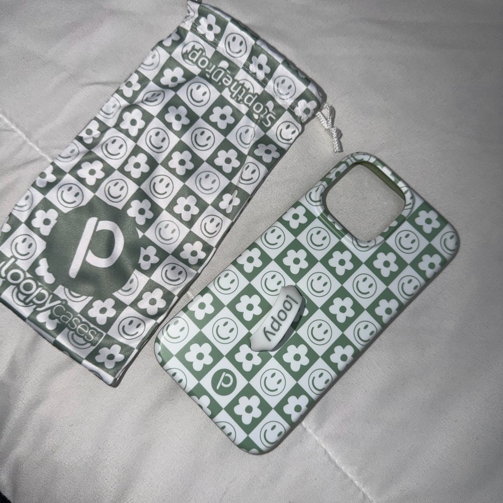 Loopy Case Green and White Phone Case